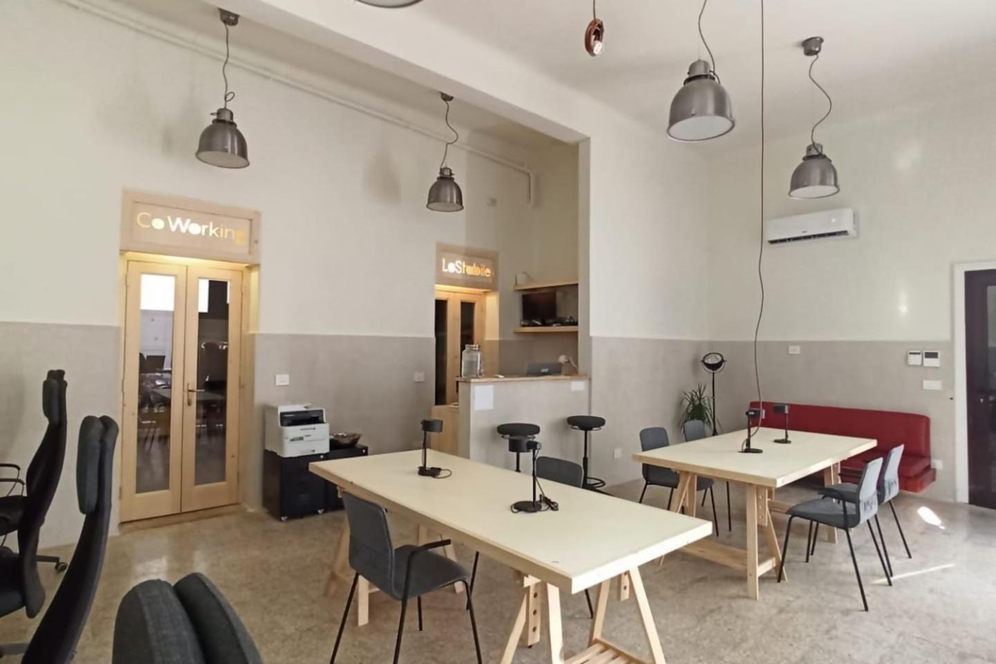 Lostabile Guesthouse & Coworking Bari Luaran gambar