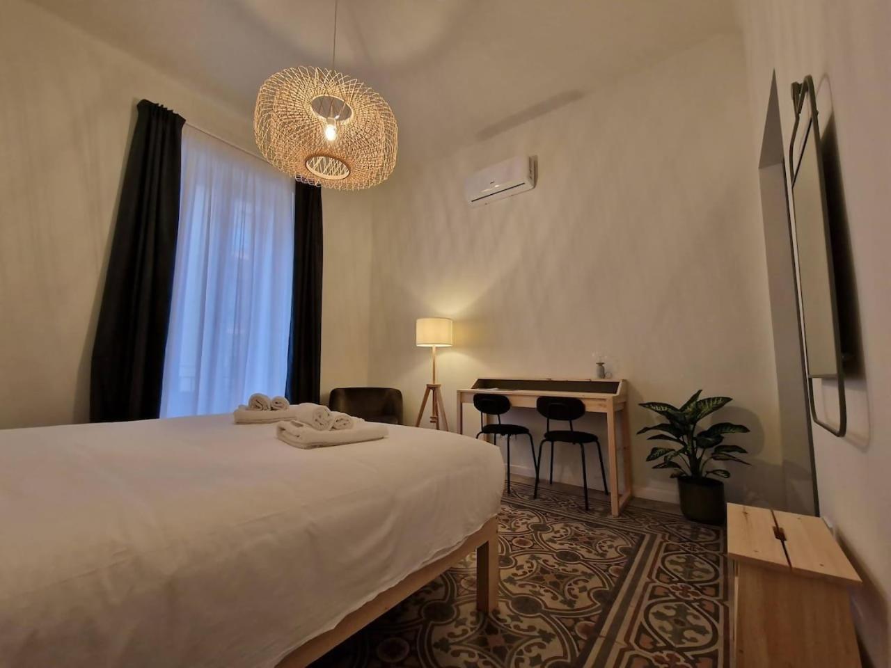 Lostabile Guesthouse & Coworking Bari Luaran gambar