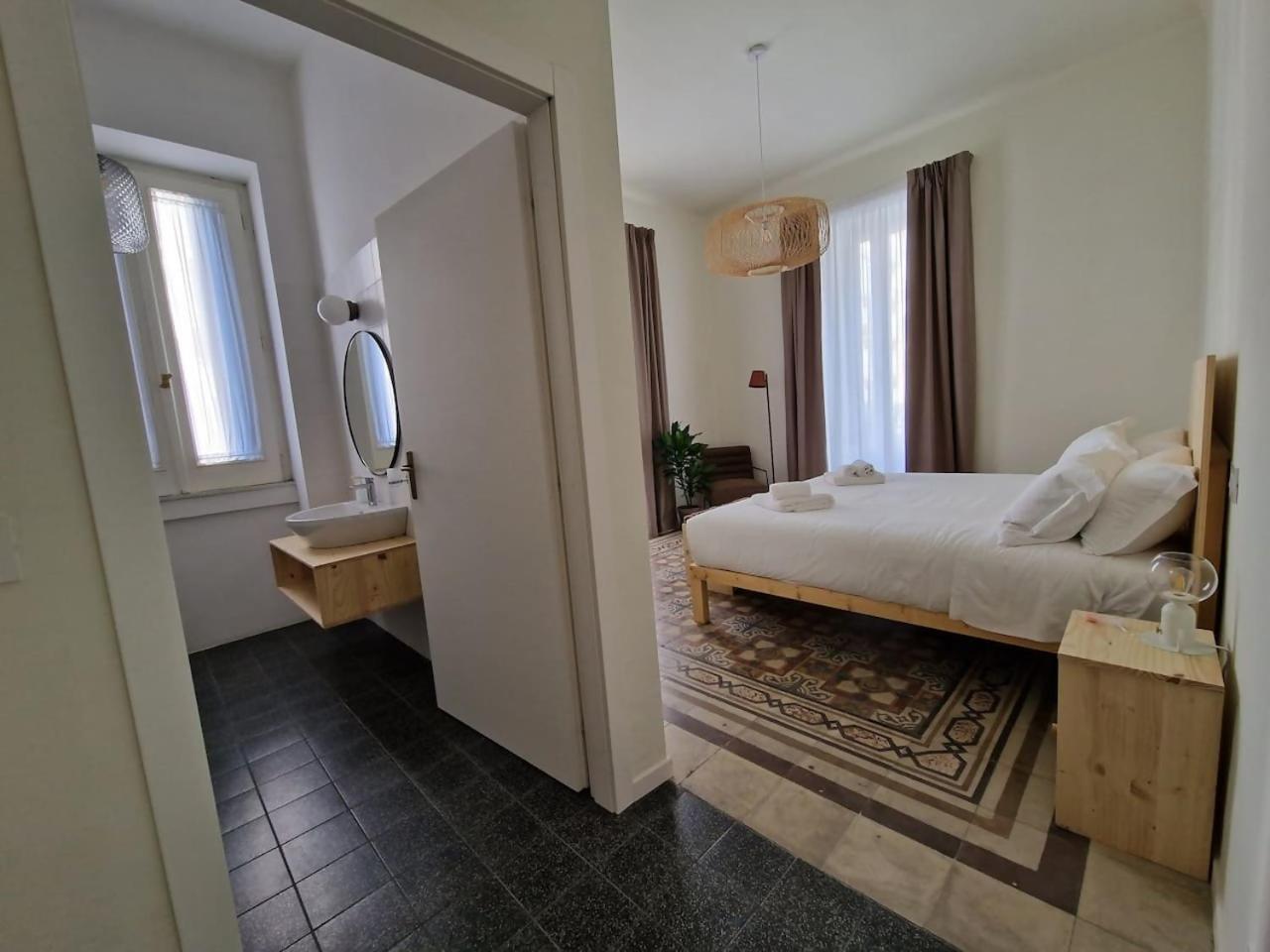 Lostabile Guesthouse & Coworking Bari Luaran gambar