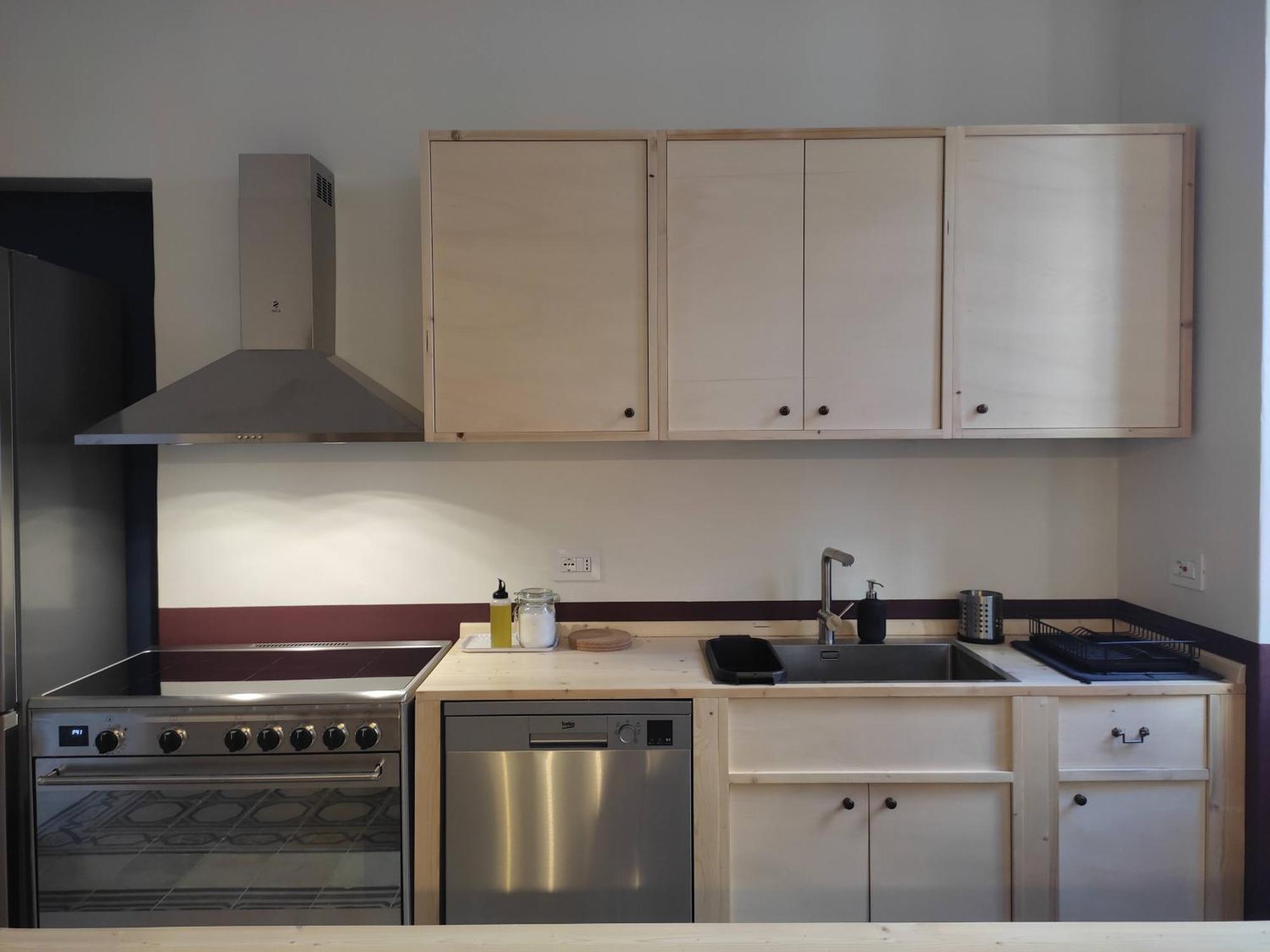 Lostabile Guesthouse & Coworking Bari Luaran gambar